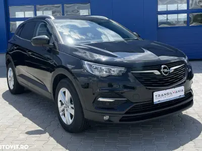 Opel Grandland 1.2 Turbo Automatik Business Edition 2020 · 193.000 km
