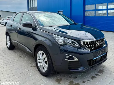 Peugeot 3008 PureTech 130 EAT8 Active Pack 2020 · 92.700 km